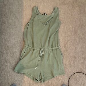 Lulu's Olive Green Sleeveless Romper